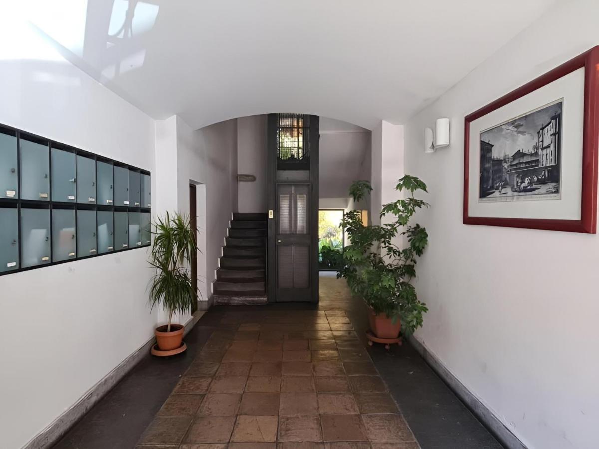 Giulia Apartment In Trastevere Rome Exterior photo